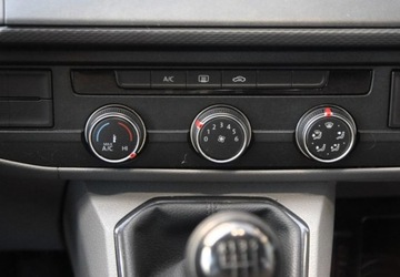 Volkswagen Caravelle T6 Transporter 2.0 TDI 150KM 2022 Volkswagen Transporter 9os_Hak_Zarejestrowany_ 2.0 Diesel 150KM, zdjęcie 20