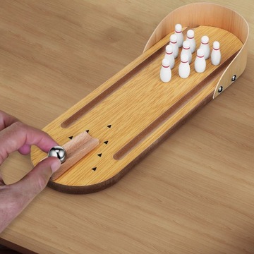 БОУЛИНГ МАЛЕНЬКИЕ РОЖДЕСТВЕНСКИЕ ИГРУШКИ ПАЛЬЧИКОВАЯ ИГРА