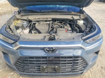 Toyota 2024 Toyota Grand Highlander XLE 2024 2.4 Benzyna 265KM, zdjęcie 6