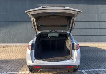 Alfa Romeo Stelvio SUV Facelifting 2023 2.0 GME Turbo 280KM 2024 Alfa Romeo Stelvio 2.0 280KM Veloce Q4 AWD Automat Skora Salon PL Vat 23, zdjęcie 8