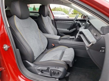 Skoda Superb III Liftback Facelifting 1.5 TSI 150KM 2024 Skoda Superb Selection 1,5 TSI m-HEV 150KM DSG , FV 23 1.5 Benzyna 150KM, zdjęcie 10