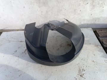 PODBĚH PRAVÝ ZADNÍ VOLVO C30