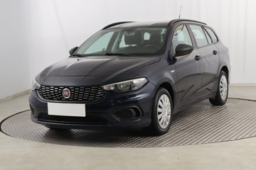 Fiat Tipo II Station Wagon 1.4 95KM 2018 Fiat Tipo 1.4 16V, Salon Polska, Klima, Parktronic, zdjęcie 1