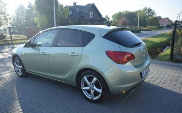 Opel Astra J Hatchback 5d 1.4 Turbo ECOTEC 140KM 2011 Opel Astra 1.4B Klima Navi DVD 2 Kpl Kol Sprowadzony Oplacony 1.4, zdjęcie 14