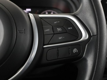 Fiat Tipo II Sedan Facelifting 1.6 MultiJet 130KM 2024 Fiat Tipo klimatyzacja navi kamera cofania, zdjęcie 26