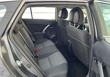 Toyota Avensis III Wagon Facelifting 1.6 Valvematic 132KM 2015 Toyota Avensis 1,6 Benz. 132 KM, Zadbany 1.6 Benzyna 132KM, zdjęcie 13
