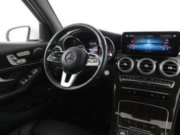 Mercedes GLC C253 SUV Facelifting 2.0 220d 194KM 2022 Mercedes GLC 220 FV23% 4x4 automat full LED skóry, zdjęcie 15