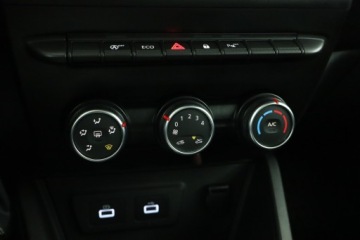 Dacia Duster II SUV Facelifting 1.0 TCe 90KM 2022 Dacia Duster 1.0 TCe, Salon Polska, 1. Właściciel, zdjęcie 15