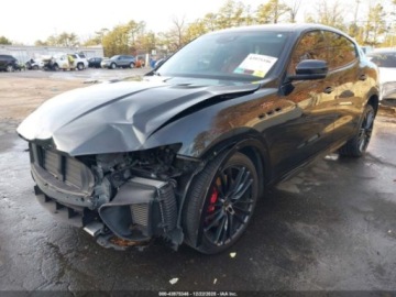 Maserati Levante 2022 Maserati Levante Trofeo 2022 3.8 Benzyna 580KM, zdjęcie 1