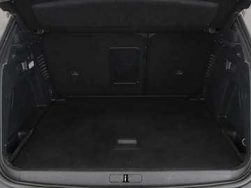 Peugeot 3008 II Crossover Facelifting  1.2 PureTech 130KM 2022 Peugeot 3008 automat full LED półskóra virtual, zdjęcie 19