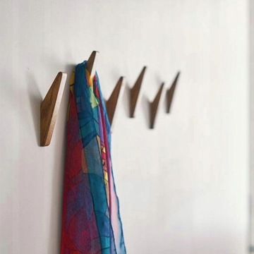 ВЕШАЛКА ДЛЯ ОДЕЖДЫ ДЕРЕВЯННАЯ, НАСТЕННАЯ, 4 ШТ.
