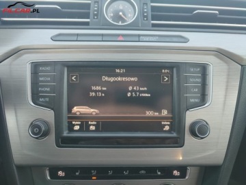 Volkswagen Passat B8 Variant 2.0 TDI 150KM 2015 Volkswagen Passat GWARANCJA, Udok. przebieg, Zarejestrowany w PL, Mozliwa, zdjęcie 14