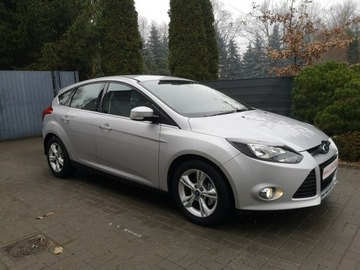 Ford Focus III Hatchback 5d 1.0 EcoBoost 125KM 2012 Ford Focus 1.0 12v 125KM Klimatr Navi ALU Isofix, zdjęcie 3