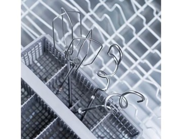 Ручной миксер Electrolux EHM3300