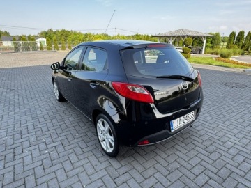 Mazda 2 II Hatchback 5d 1.3 75KM 2010 Mazda 2 1.3 Benzyna 85 km Klimatyzacja sprawna, zdjęcie 18