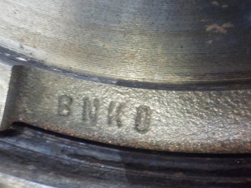 GIULIETTA 2.0 JTDM M-JET 13R 170KM 940A4000 KOLO DVOUHMOTNÉ 282642A