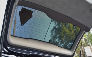 Рулонные шторы Dedicated на магнитах для Volvo V50 универсал 2004-2012