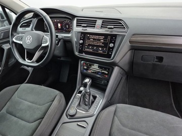 Volkswagen Tiguan Allspace SUV Facelifting 2.0 TSI 190KM 2022 Volkswagen Tiguan Allspace Allspace Bogata wersjaHakFULL LEDVirtual Martwe, zdjęcie 14