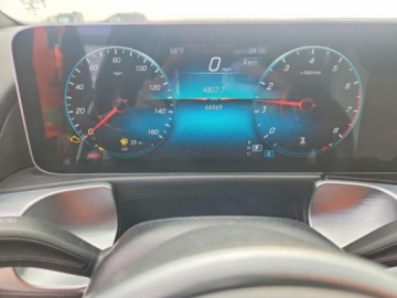 Mercedes GLB 2021 Mercedes-Benz GLB 250 4Matic 2021 2.0 Benzyna 221KM, zdjęcie 9