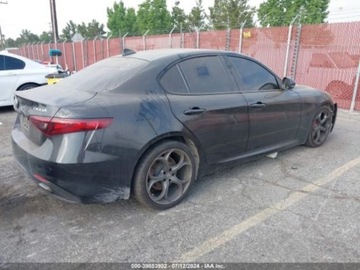 Alfa Romeo Giulia II 2019 Alfa Romeo Giulia 2019 Alfa Romeo Giulia Ti Sport RWD 2.0 Benzyna 280KM, zdjęcie 3