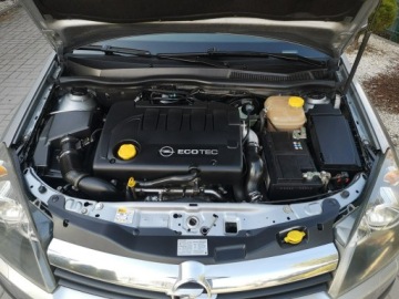 Opel Astra H Kombi 1.9 CDTI ECOTEC 120KM 2005 Opel Astra 1.9 CDTI 120KM Klimatyzacja Elektryka, zdjęcie 22