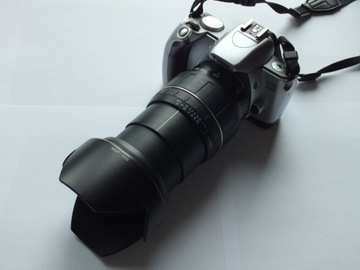 Canon EOS 300 V + Tamron AF 28-200 mm 1:3.8-5.6 Macro - sprawny