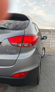 Hyundai ix35 SUV 1.6 GDI 135KM 2012 Hyundai ix35 Hyundai ix35 1.6 2WD blue Style 1.6 Benzyna 135KM, zdjęcie 19
