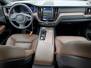 Volvo XC60 II 2023 Volvo XC 60 2023 VOLVO XC60 PLUS 2.0 Benzyna 295KM, zdjęcie 8