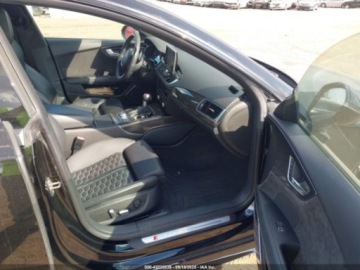 Audi A7 C7 RS7 Sportback Facelifting 4.0 TFSI 560KM 2016 Audi RS7 Sportback 4.0T Prestige 2016 4.0 Benzyna 560KM, zdjęcie 9