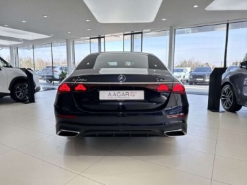 Mercedes Klasa E W214 Sedan 2.0 220d 197KM 2025 Mercedes-Benz Klasa E AMG Line 4 Matic Pakiet Night Pakiet oswietlenia, zdjęcie 2