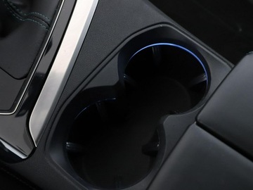 Peugeot 3008 II Crossover 1.2 PureTech 130KM 2018 Peugeot 3008 Crossway alcantara virtual navi, zdjęcie 32