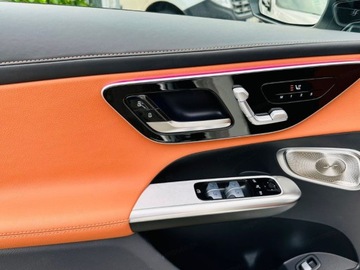 Mercedes GLC C254/X254 Coupe 2.0 200 204KM 2025 GLC Coupe 200 4-Matic AMG Line 2.0 (204KM) 2025, zdjęcie 12