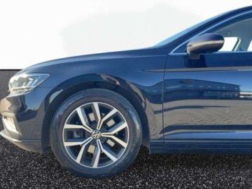 Volkswagen Passat B8 Variant Facelifting 1.5 TSI EVO 150KM 2023 Volkswagen Passat Variant 1.5 TSI EVO Business DSG FV 23 Gwarancja 1.5, zdjęcie 8