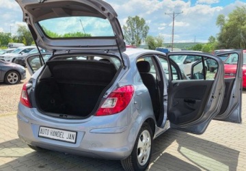 Opel Corsa D Hatchback 1.4 Twinport ECOTEC 90KM 2009 Opel Corsa 1,4 Ben 90 km Klima 1.4 Benzyna 90KM, zdjęcie 26