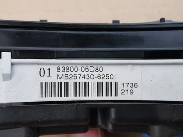 BUDÍKY PŘÍSTROJOVÁ DESKA TOYOTA AVENSIS T25 VVTI EVROPA