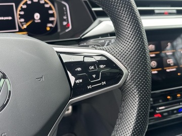 Volkswagen Arteon Fastback Facelifting 2.0 TDI 200KM 2022 Volkswagen Arteon 2.0 TDI 200KM R-Line DSG 4Motion, zdjęcie 27