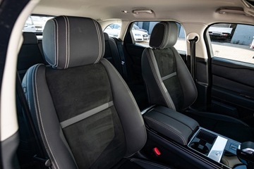 Land Rover Range Rover Velar SUV 2.0 204KM 2021 Od ręki - Land Rover Range Rover Velar 2.0 D200 mHEV Suv 204KM 2021, zdjęcie 8