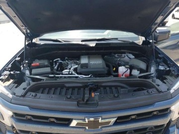 Chevrolet Silverado II 2024 Chevrolet Silverado 2024, 3.0L, 4x4, K1500 RST, od ubezpieczalni 3.0 Diesel, zdjęcie 10