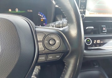 Toyota Corolla XII Hatchback 1.8 Hybrid 122KM 2019 Toyota Corolla GwarancjaKamera Cofania, cyfrowe zegary, Bezwypadkowa, Salo, zdjęcie 25