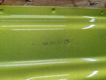 DVEŘE LEVÉ PŘEDNÍ LEVÝ SKODA SUPERB 3 III 3V 2015-