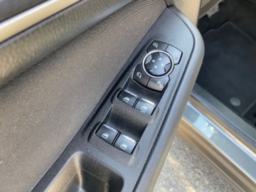 Ford Galaxy IV Van 2.0 TDCi 150KM 2016 Ford Galaxy AUTOMAT 7-MIEJSC KLIMATYZACJA NAWIGACJA GRZANE FOTELE KPL.OPON, zdjęcie 9