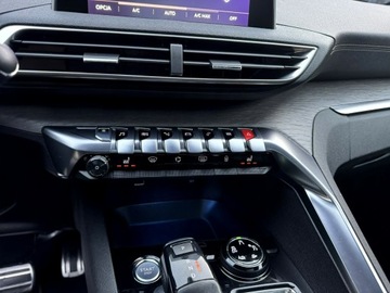 Peugeot 3008 II 2017 Peugeot 3008 2.0 Blue-HDI 180KM GT Full Led Kamera, zdjęcie 11