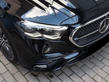 Mercedes Klasa E W214 Sedan 2.0 220d 197KM 2026 E Klasa 220 d 4-Matic AMG 2.0 (197KM) 2026, zdjęcie 7