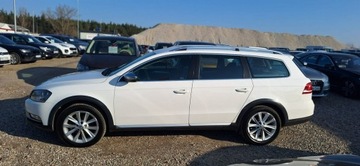 Volkswagen Passat B7 Variant 2.0 TDI CR DPF BlueMotion 170KM 2013 Volkswagen Passat Alltrack 4 motion automat, zdjęcie 3