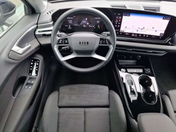 Audi A5 B10 Avant 2.0 TFSI 150KM 2025 Audi A5 Avant TFSI 150KM S Line S tronic MatrixLEDKameraHak 1wl. PL Gwar.2, zdjęcie 5