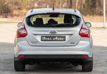 Ford Focus III Kombi 1.6 Duratorq TDCi DPF 115KM 2011 Ford Focus 1.6TDCI 116KM Navi Climatron ALu Pdc Serwis Gwarancjia 1.6, zdjęcie 10