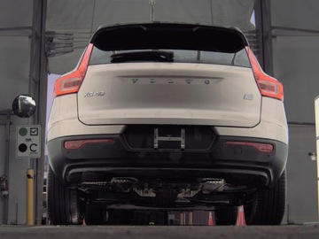 Volvo XC40 2024 Volvo XC 40 Recharge Pure 2024 Elektryczny 405KM, zdjęcie 2