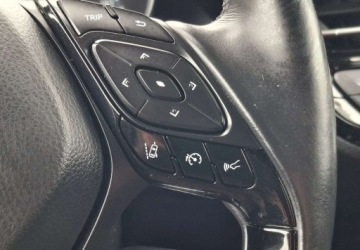 Toyota C-HR I Crossover 1.8 Hybrid 122KM 2018 Toyota C-HR Toyota C-HR 1.8 Hybryda 122KM, zdjęcie 34