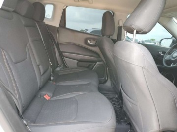 Jeep Compass II 2019 Jeep Compass 2019 JEEP COMPASS SPORT 2.4 Benzyna 180KM, zdjęcie 9