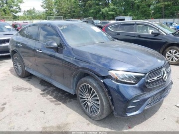 Mercedes GLC C254/X254 2024 Mercedes-Benz GLC 300 Coupe 4matic 2024 2.0 Benzyna 255KM, zdjęcie 6